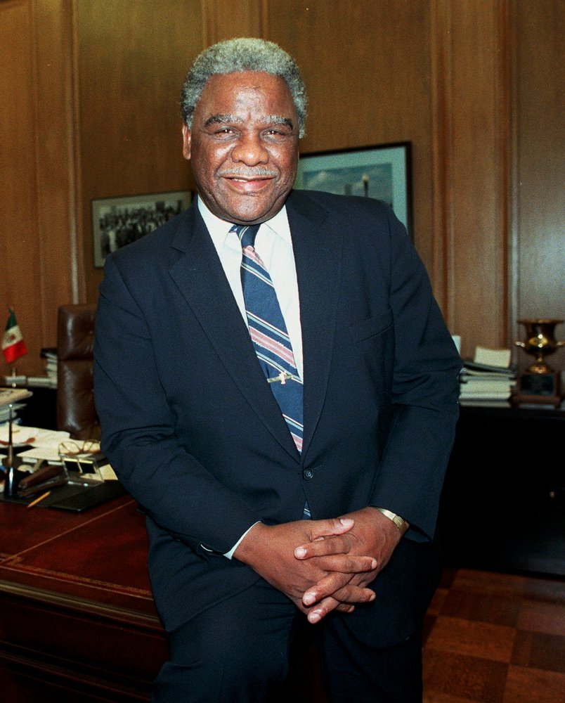 Six Black Politicians You Probably Didn't Learn About In School