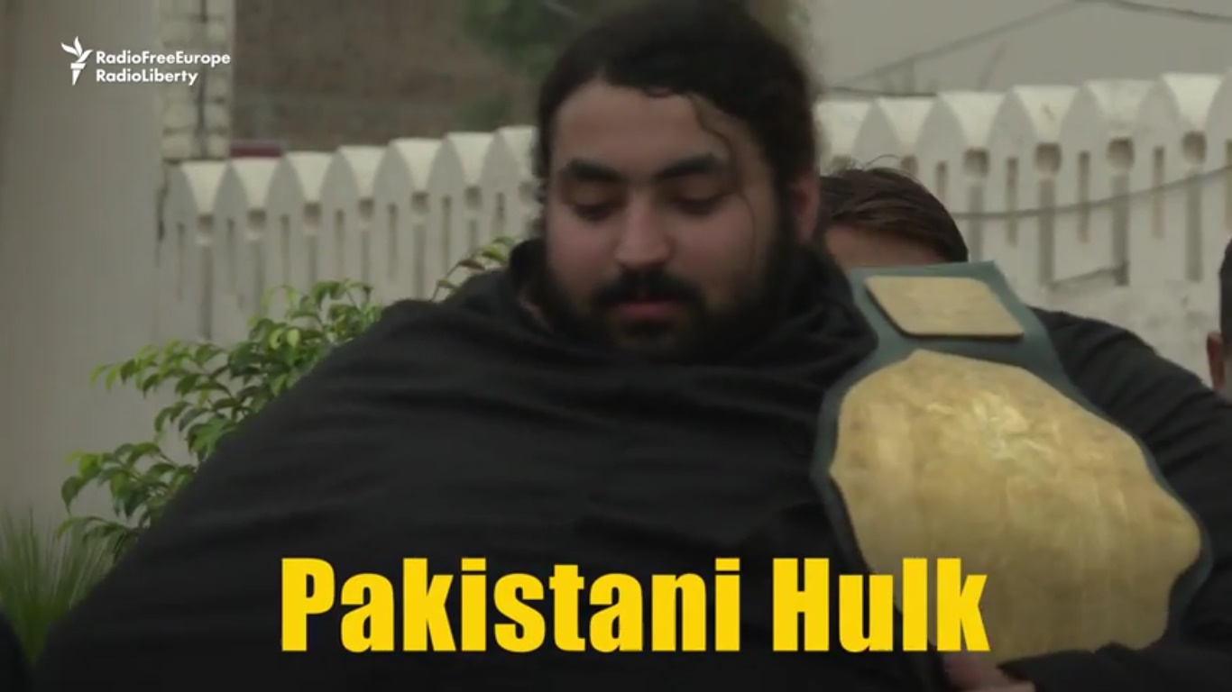 Meet Pakistan S Very Own Pakistani Hulk From Mardan Kpk pakistani hulk from mardan kpk