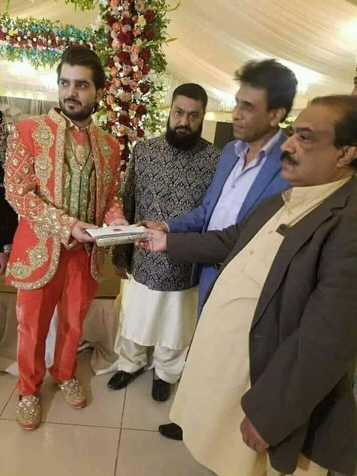 Son Of Javed Nihari's Owner Just Got Married And People Can't Stop ...